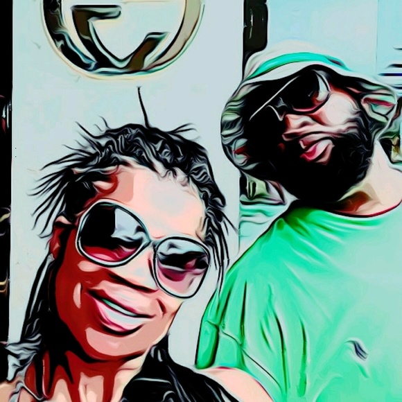 Meet your Posher, R - Picture 1 of 1